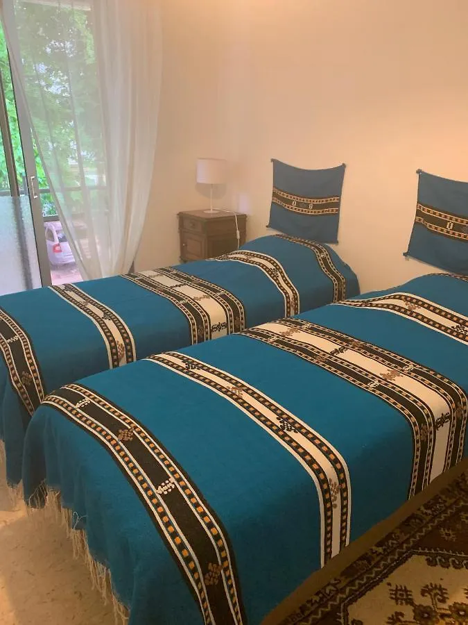 Appartement Pour 6 Personnes A Proximite De La Gare Sncf Toulon France