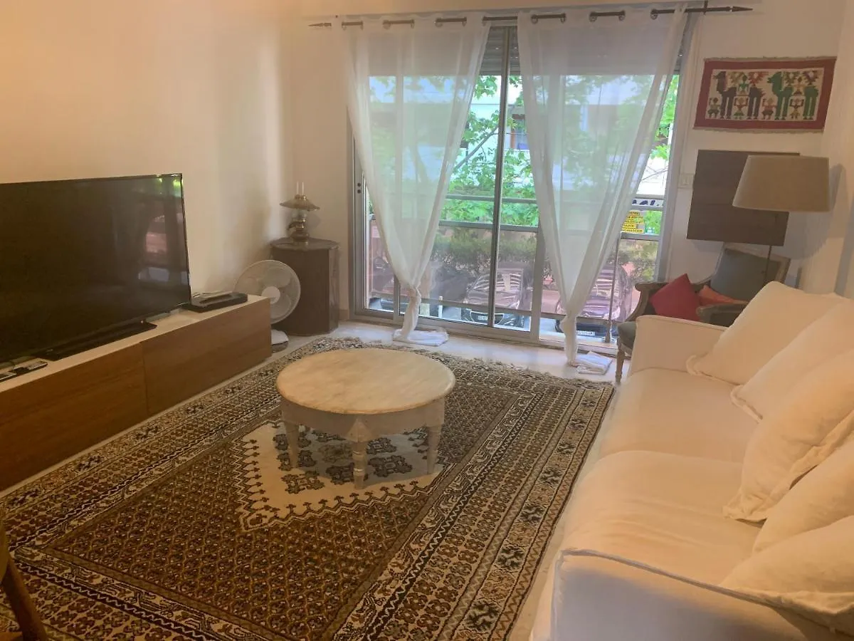 Appartement Pour 6 Personnes A Proximite De La Gare Sncf Toulon Apartment