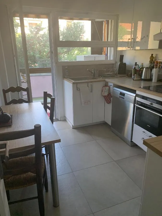 Appartement Pour 6 Personnes A Proximite De La Gare Sncf Toulon